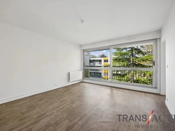 ORSAY - Appartement 3 pièces de 70,21 m²