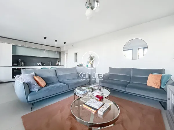 A seulement 10km du centre ville de Lyon au calme, Appartement Saint Cyr Au Mont D Or 3 pièce(s) 78 