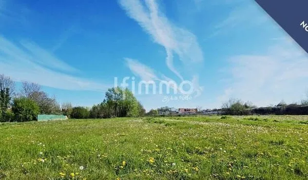 Terrain constructible 5244 m²