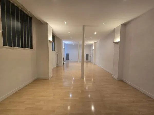 Bureaux 133 m²