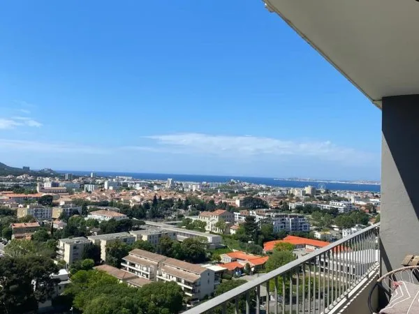SUPERBE T3-4 VUE MER 13009 MAZARGUES/ LE REDON