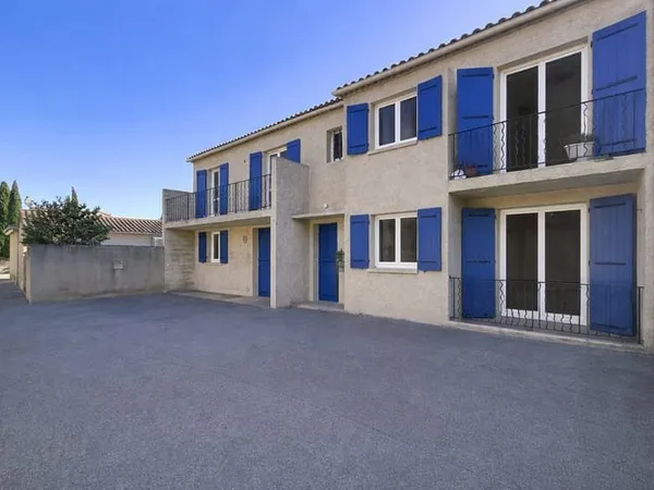 Immeuble Villeneuve Les Avignon 6 pièce(s) 150 m2