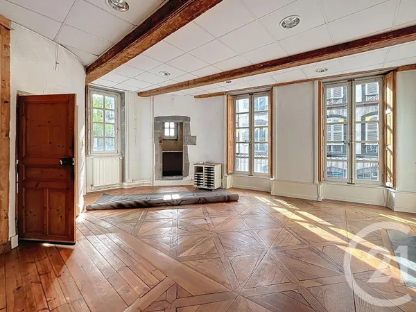 Maison 8 pièces 140 m²