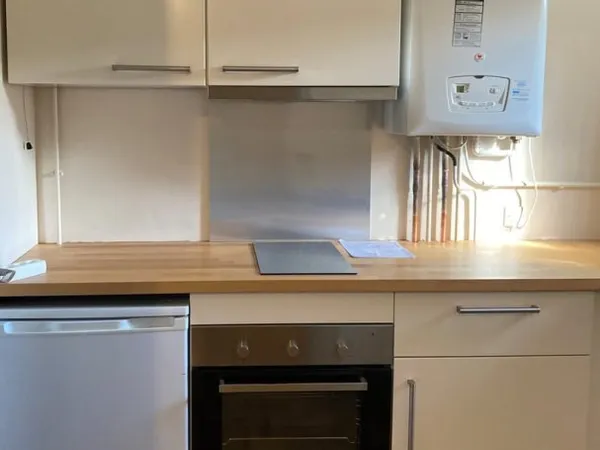 APPARTEMENT T2 AVEC EMPLACEMENT DE PARKING