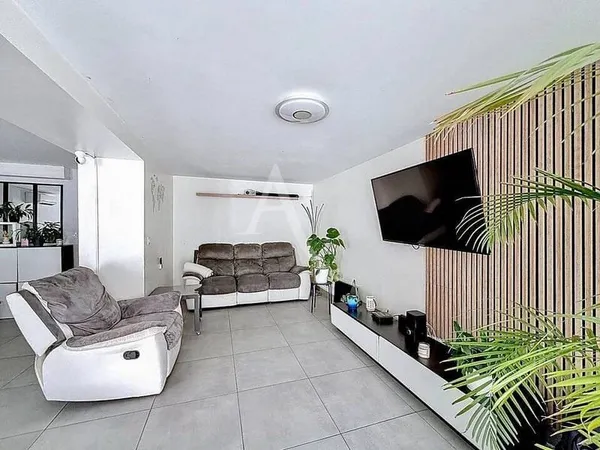 Maison 6 pièces 107 m²