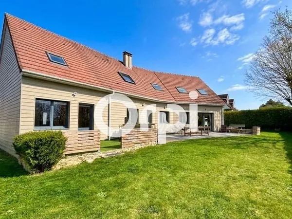 Maison 5 pièces 202 m²