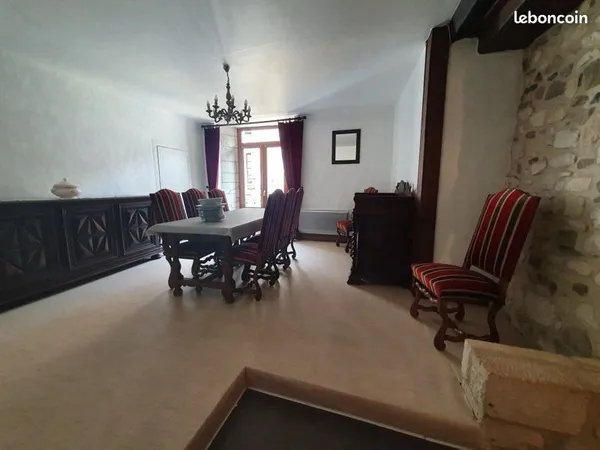 Location appartement demi meublé