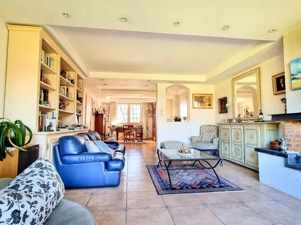 Maison familiale 151 m2 Jardin arboré Rezé
