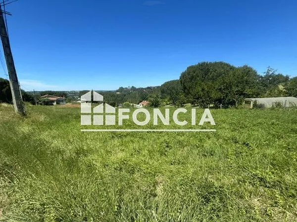 Terrain constructible