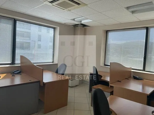 Bureaux 225 m²