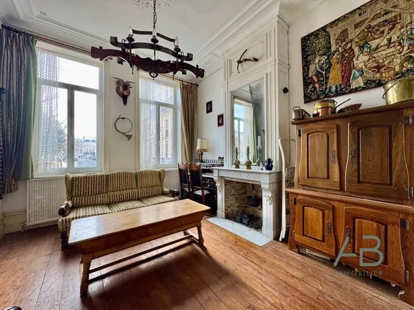 Appartement 68,09 m² Lille Sébastopol cour et cave
