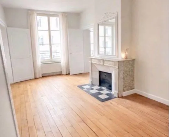 Appartement T5 Hypercentre style Haussmanien