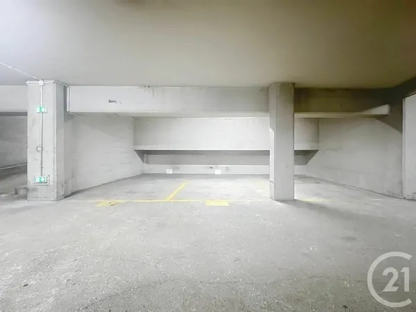 Parking 10 m²