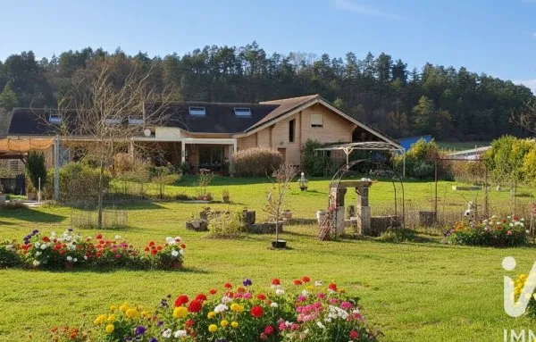 Vente Maison/villa 8 pièces