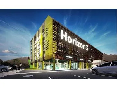 Dpt (Guyane) , à louer MATOURY local de 97 m² situé au RDC