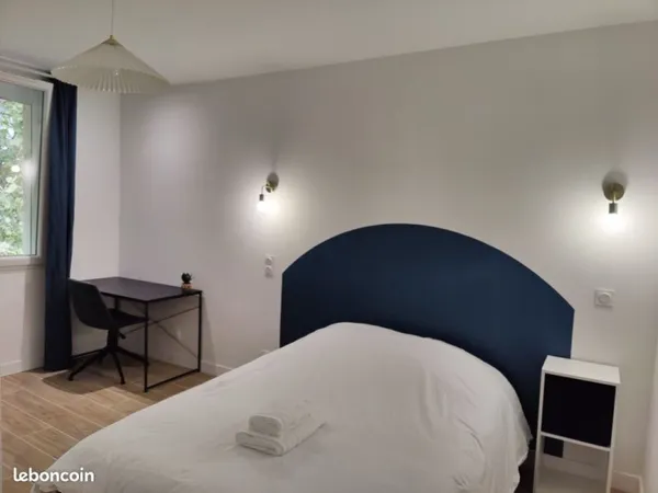 Chambre spacieuse colocation centre-ville Perpignan