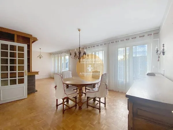 Appartement 4 pièces 94 m²