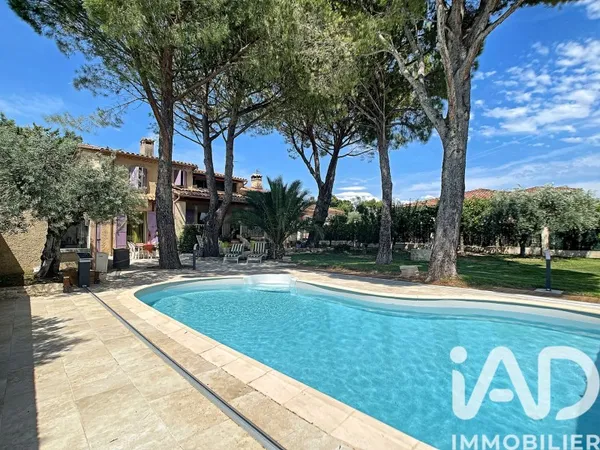 Maison 5 pièces 164 m²