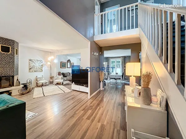 Maison 6 pièces 180 m²