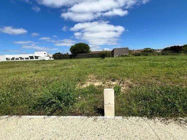 Terrain 449 m²