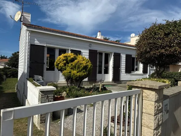 Maison - 2 pièces