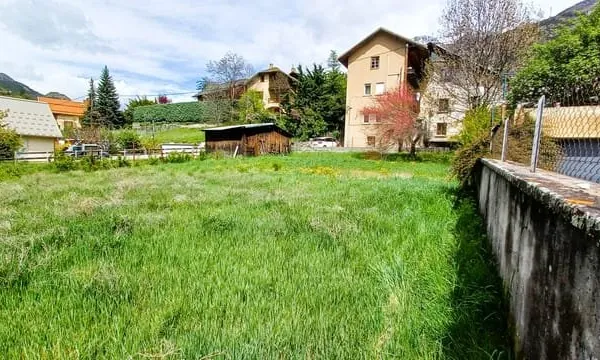 Terrain constructible