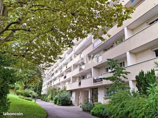 Appartement 4 pièces 69 m²