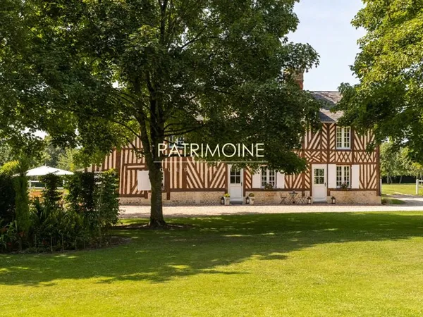 (14) Beuvron En Auge - Manoir XVIIIème 180m² - Dependances 500M² - Poss Ext Habitation - Parc 2Ha -