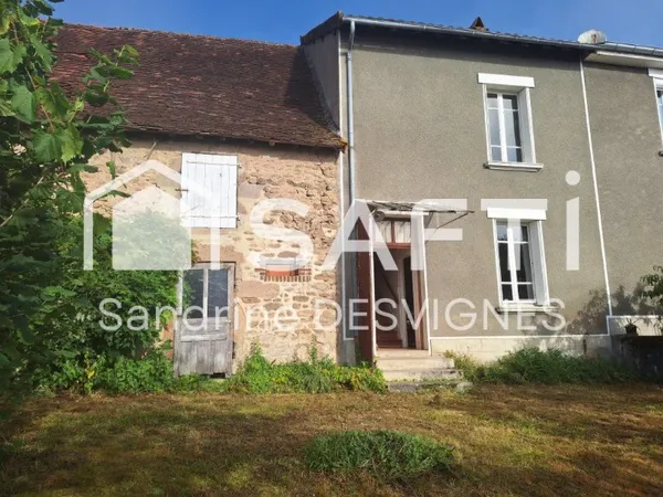 Maison 85 m2 , 3 chbrs sur terrain de 1058 m2