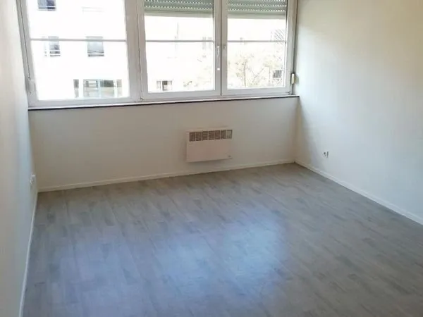 Studio 1 pièce 21 m²
