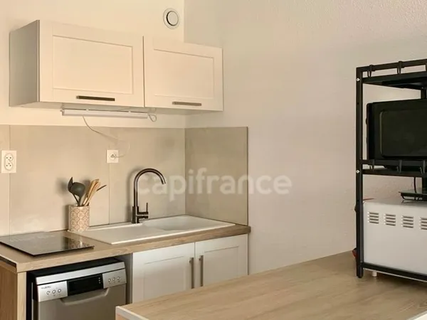 Studio cabine proche de la mer