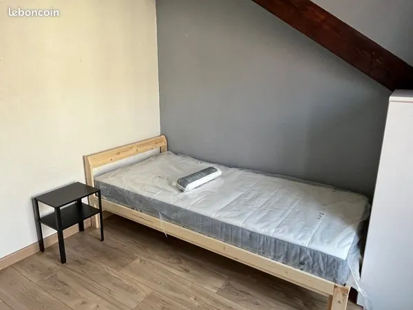 Chambre meublé Fives