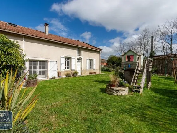 Maison 7 pièces 268 m²