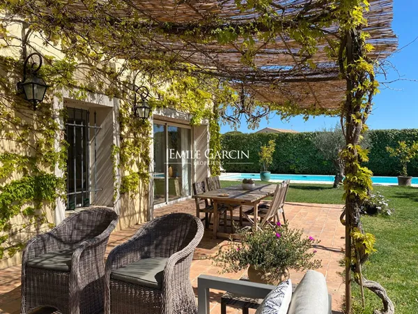 A vendre Côte d'Azur, Mougins, maison de caractère au calme absolu