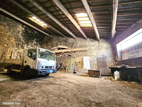 Maison 1 pièce 152 m²