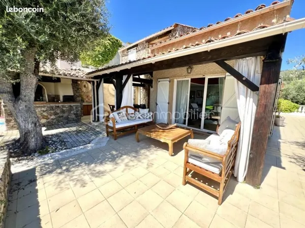 Maison 6 pièces 181 m²