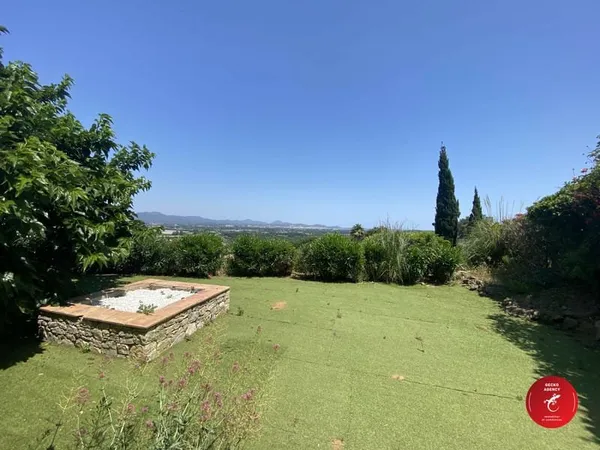 Villa 5 pieces vue mer Domaine du Golf de Roquebrune