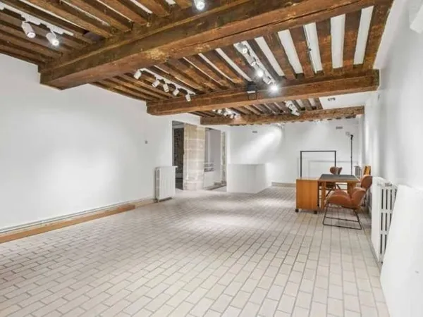 Bureaux 152 m²