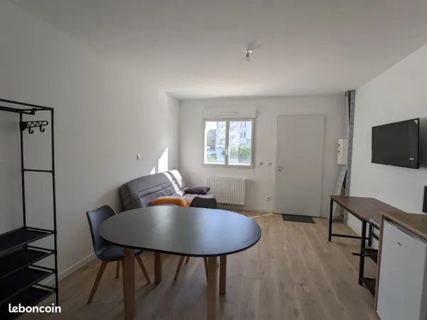 Studio 1 pièce 22 m²