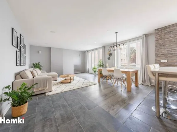 Appartement T3 de 69 m2 à Clermont-Ferrand 63100, Rue Champfleuri