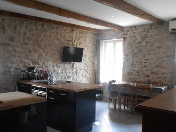 Appartement 1 pièce 70 m²