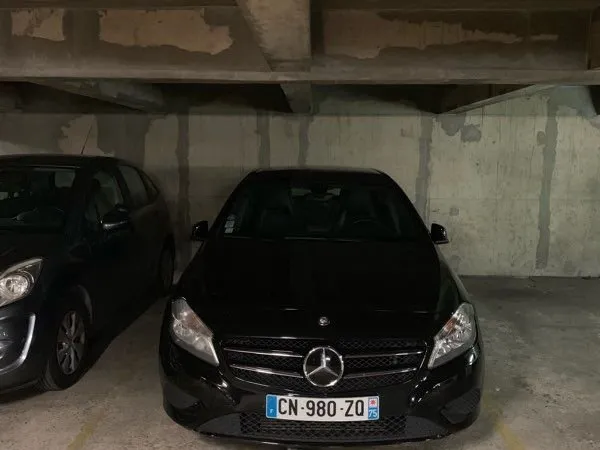 Place parking courbevoie