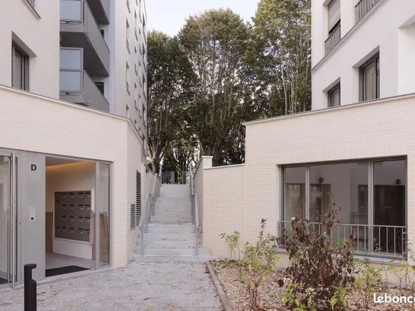 Studio en RDC à SCEAUX