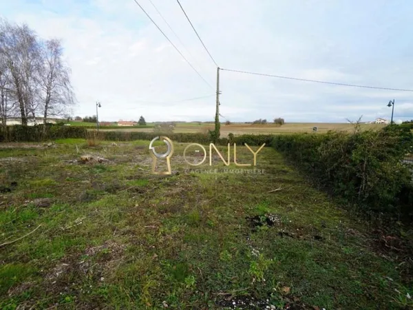 Terrain en individuel 881 m²