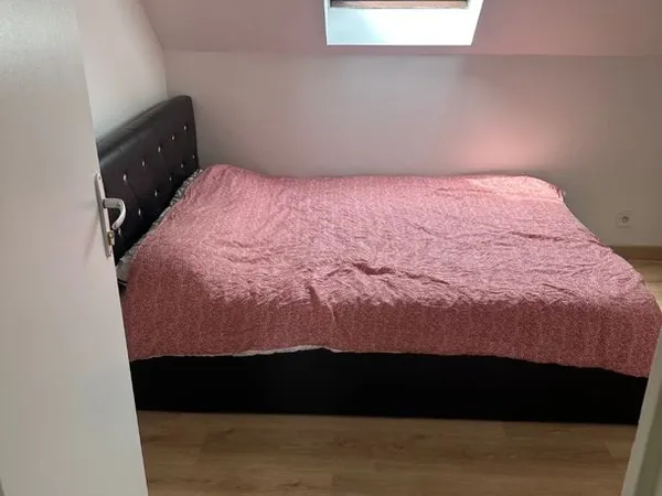 Chambre à louer en colocation - Meaux (10 m²)