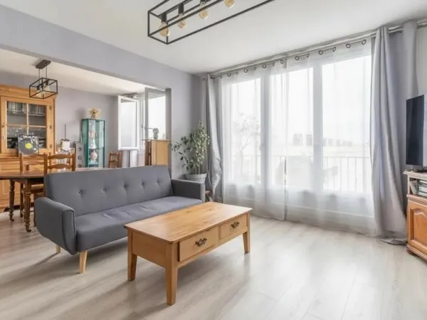 Appartement lumineux 79 m² à Pontoise