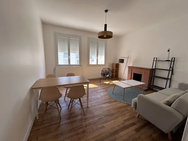 Propose colocation appartement 85m² 3 chambres Saint-Nazaire bord de mer/ruban bleu/centre-ville