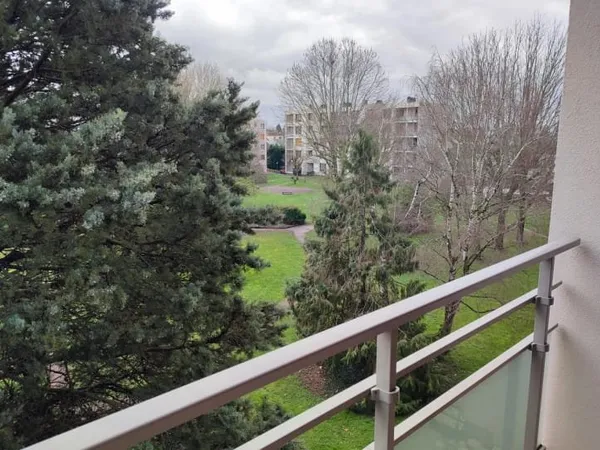 Appartement 4 pièces 76 m²