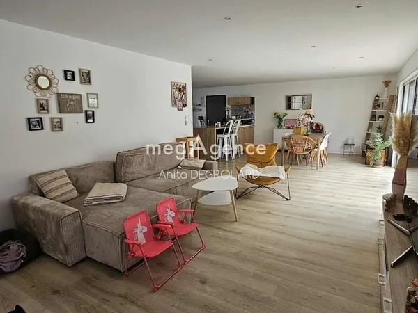 Maison 5 pièces 145 m²
