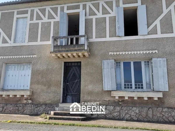 Maison 9 pièces 310 m²